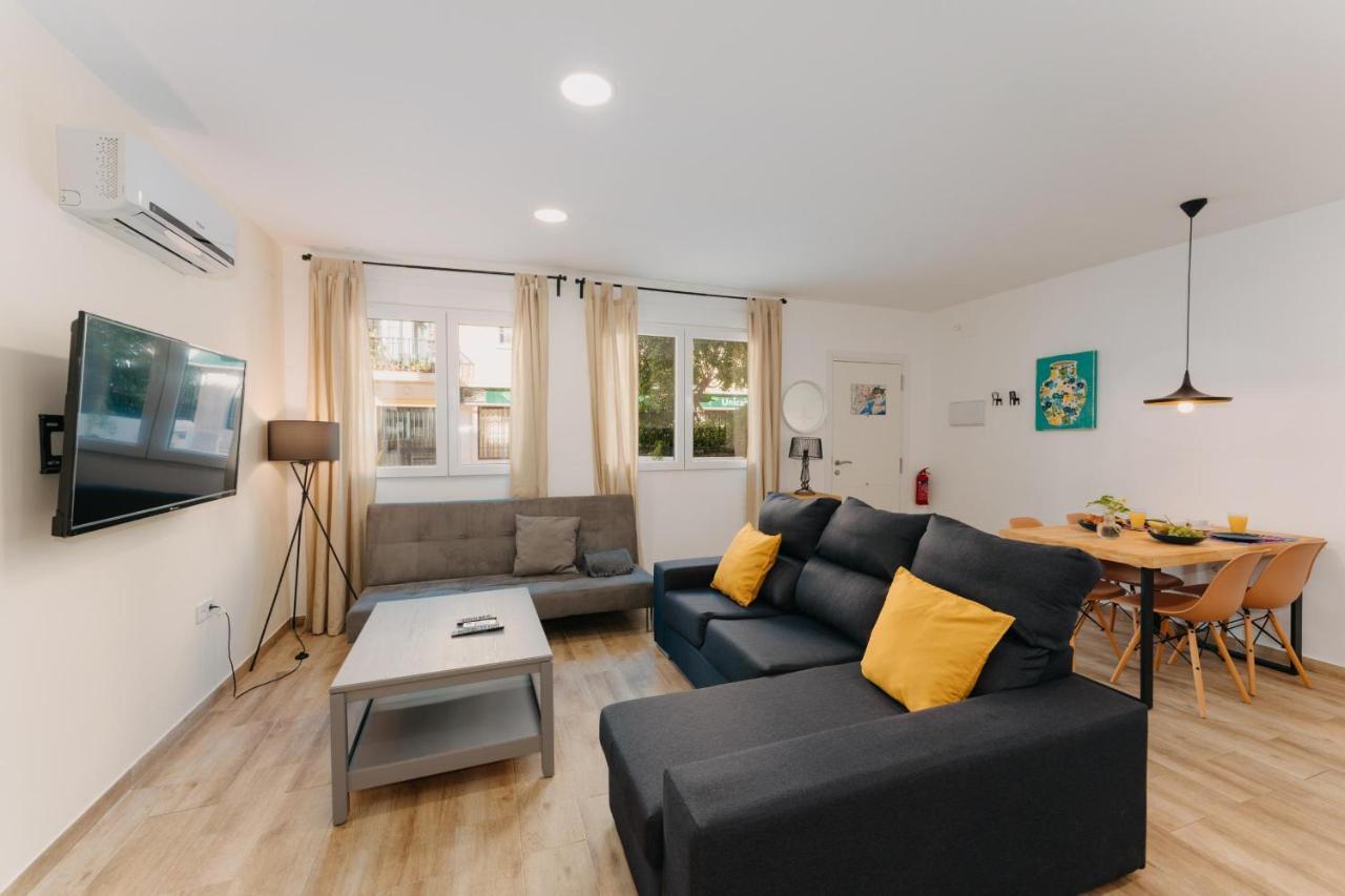 Coverlin Apartamentos San Francisco Malaga Phòng bức ảnh