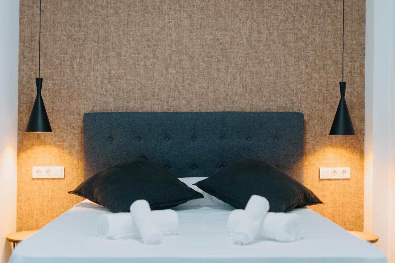 Coverlin Apartamentos San Francisco Malaga Phòng bức ảnh