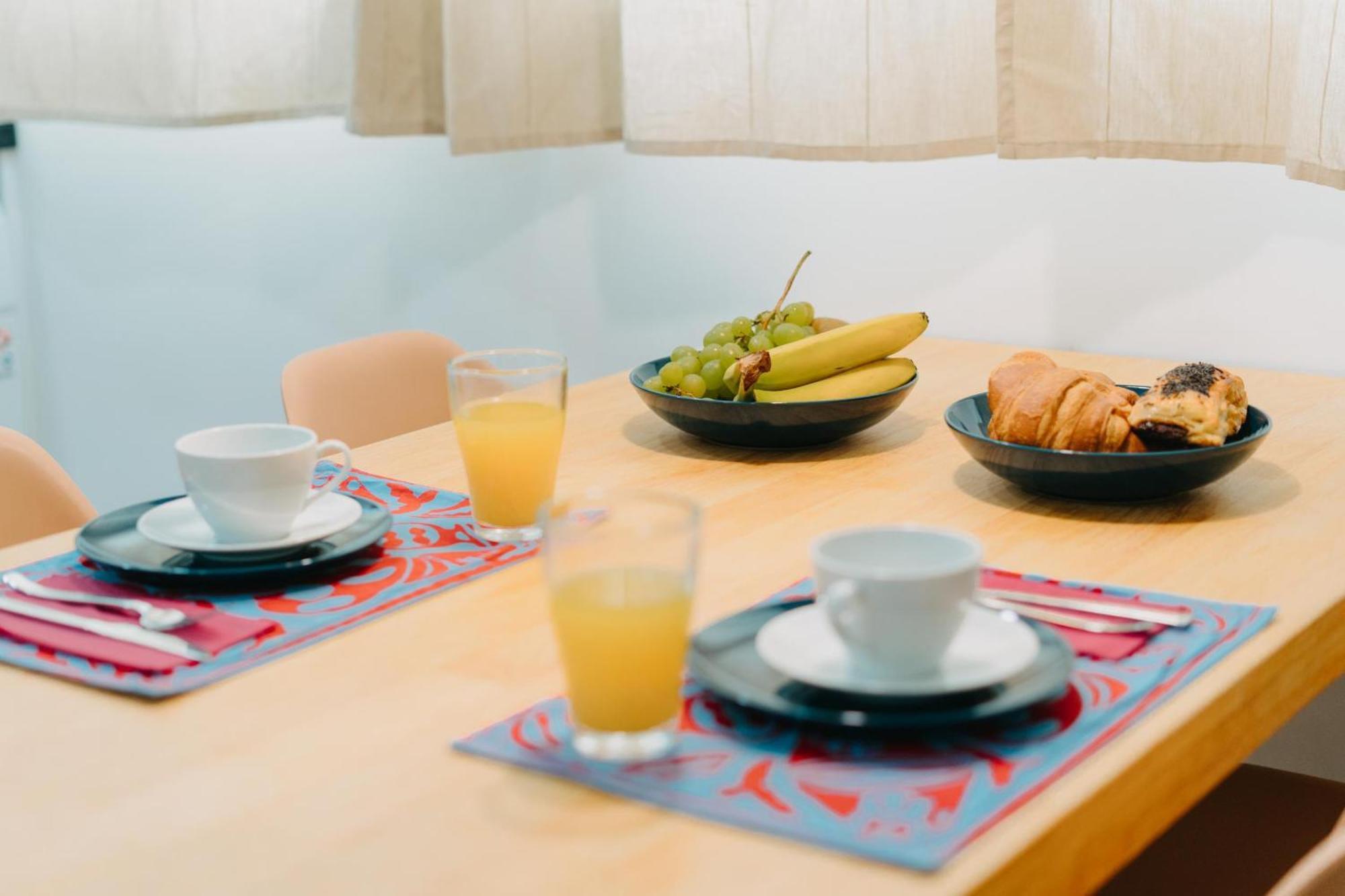 Coverlin Apartamentos San Francisco Malaga Phòng bức ảnh